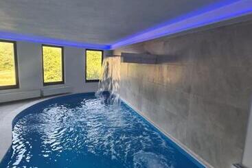 پانسیون Holiday Resort Zlatni Dol Mostar