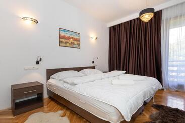 پانسیون Holiday Resort Zlatni Dol Mostar