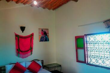 پانسیون Kasbah Les Nomades