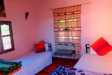 پانسیون Kasbah Les Nomades