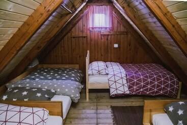 پانسیون Koca Ojstrica   Velika Planina