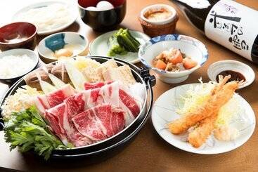 پانسیون Uenohara Lodge Yamanoie