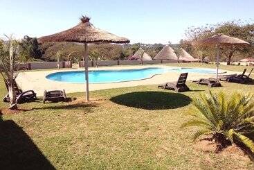 پانسیون Noma Nini Lodge