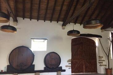پانسیون Quinta Ribeira Do Labrador   Lisbon West Wine Route