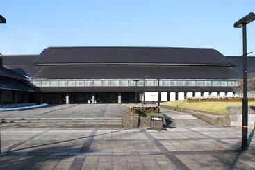 ریوکان Aizu Higashiyama Onsen Tsuki No Akari