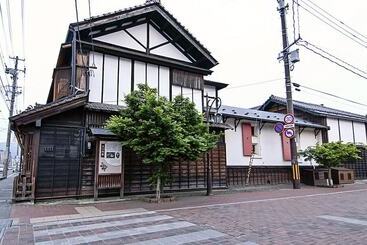 ریوکان Aizu Higashiyama Onsen Tsuki No Akari