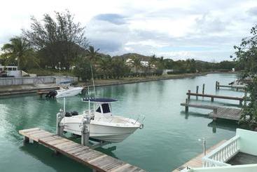 Antigua Chiama Italia Villas - Antigua-Jolly Harbour