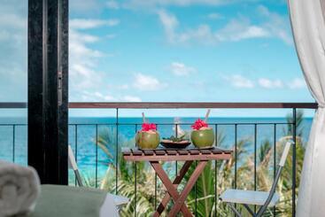 Ranthari Hotel And Spa Ukulhas Maldives
