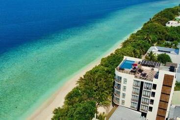Ranthari Hotel And Spa Ukulhas Maldives