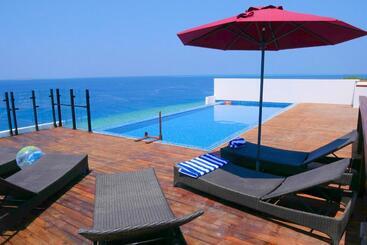 Ranthari Hotel And Spa Ukulhas Maldives