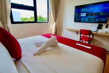 Ranthari Hotel And Spa Ukulhas Maldives