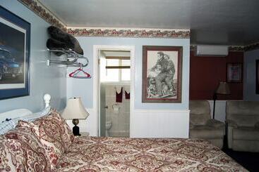 Flamingo Motel