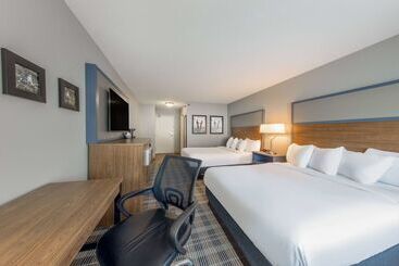 هتل Americinn By Wyndham Duluth