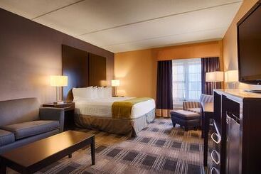 Best Western Hartford Hotel And Suites