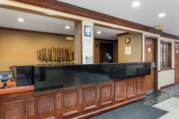 هتل Best Western Louisville East Inn & Suites