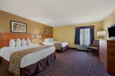 هتل Best Western Louisville East Inn & Suites