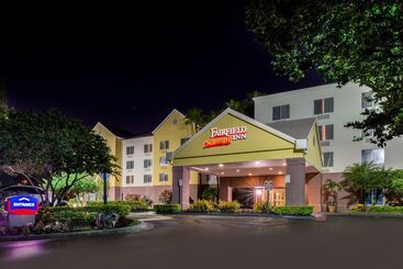 هتل Fairfield Inn Orlando Airport