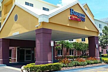 هتل Fairfield Inn Orlando Airport