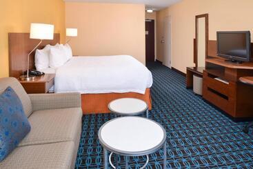 هتل Fairfield Inn Orlando Airport