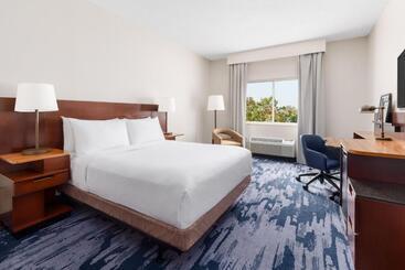 هتل Fairfield Inn Philadelphia Airport
