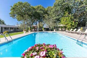 Hotel Falmouth Heights Motor Lodge