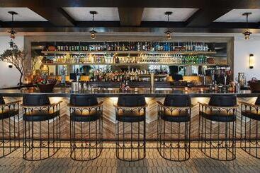 هتل Figueroa, Unbound Collection By Hyatt