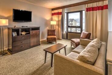 هتل Four Points By Sheraton Juneau
