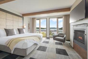 هتل Friday Harbor House