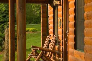 هتل Goldmoor Inn & Resort