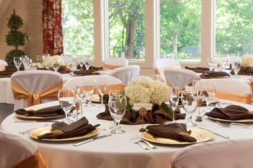 هتل Goldmoor Inn & Resort