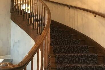 هتل Grand Victorian