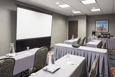هتل Holiday Inn Wichita East I 35, An Ihg