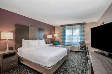 هتل La Quinta By Wyndham Fayetteville