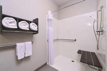 هتل La Quinta By Wyndham Fayetteville