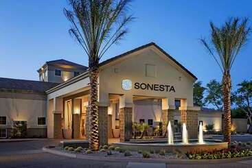 هتل Sonesta Suites Scottsdale Gainey Ranch