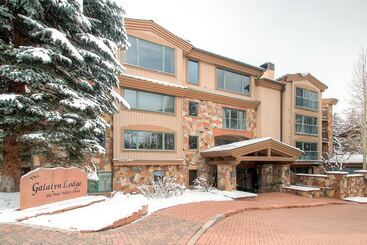 هتل The Galatyn Lodge