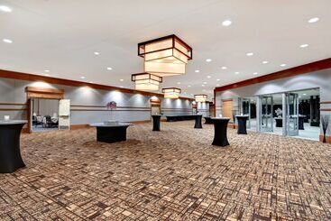 استراحتگاه Doubletree By Hilton Phoenix  Tempe