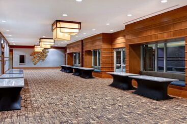 استراحتگاه Doubletree By Hilton Phoenix  Tempe