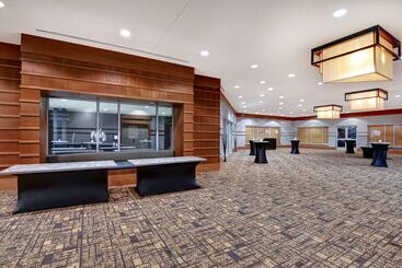 استراحتگاه Doubletree By Hilton Phoenix  Tempe