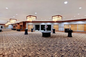 استراحتگاه Doubletree By Hilton Phoenix  Tempe