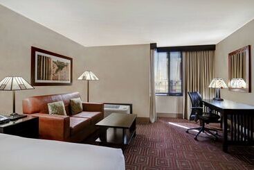 استراحتگاه Doubletree By Hilton Phoenix  Tempe
