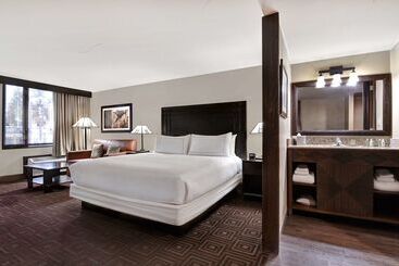 استراحتگاه Doubletree By Hilton Phoenix  Tempe