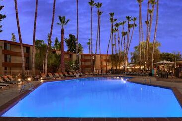 استراحتگاه Doubletree By Hilton Phoenix  Tempe