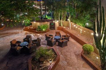 استراحتگاه Doubletree By Hilton Phoenix  Tempe