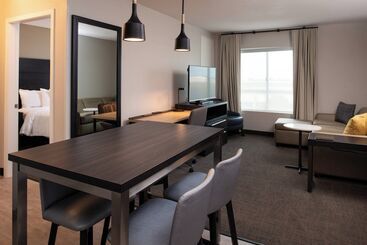 هتل Residence Inn Visalia