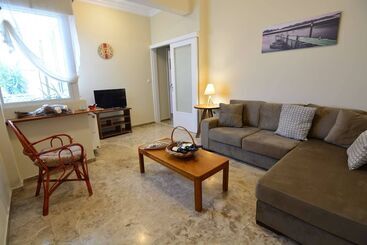 Mara S Apartments