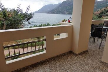 Ravdoucha Beach Studios