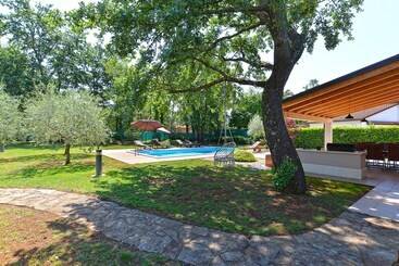 Apartments Marija 1089