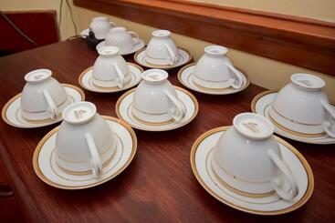 تختخواب و صبحانه Kwazi Guest House