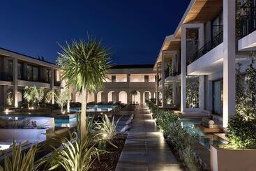 هتل Contessina Suites & Spa   Adults Only